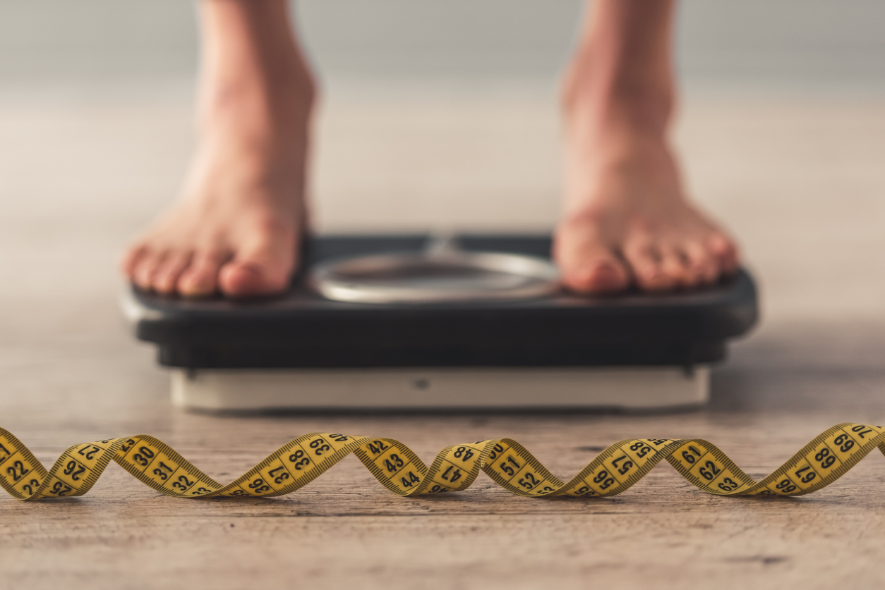 Ученые из Стэнфорда выяснили, от чего зависит потеря веса в долгосрочной перспективе у разных людей