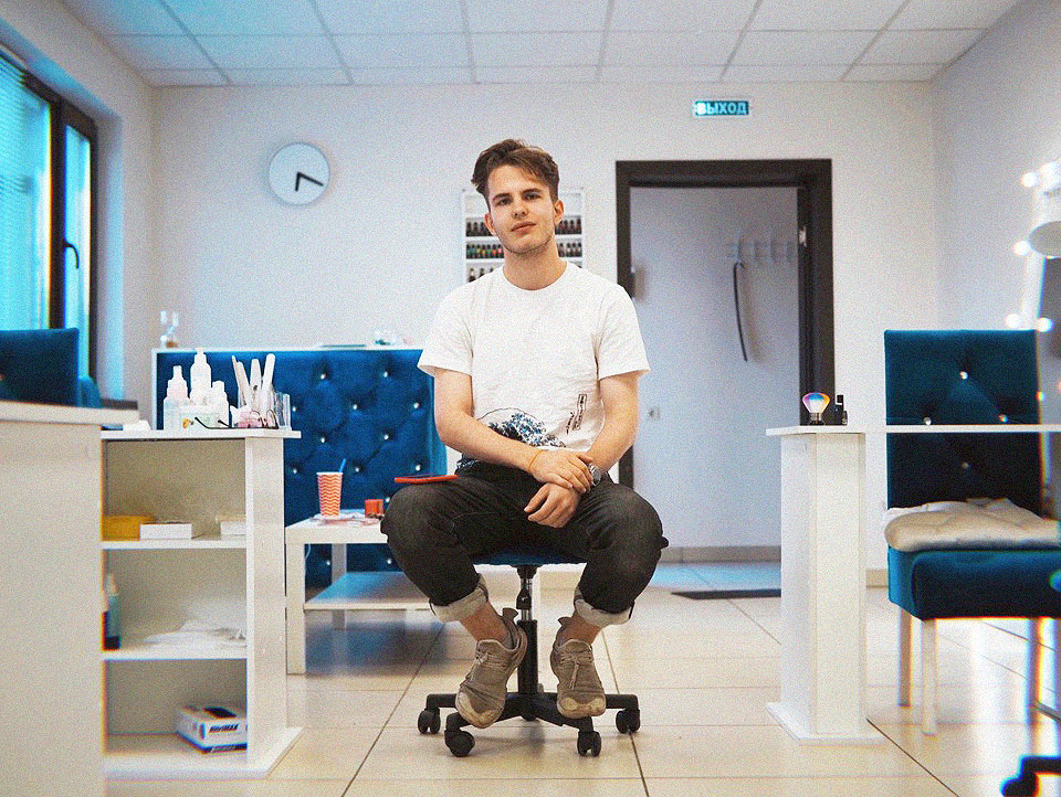 Это ящик Пандоры, и его надо было открыть. Студент, написавший диплом за 23 часа, о том, как прославился благодаря ChatGPT и почему ИИ не заменит че