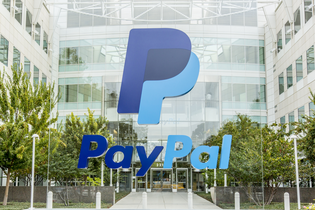 PayPal уволит 2 тыс. сотрудников