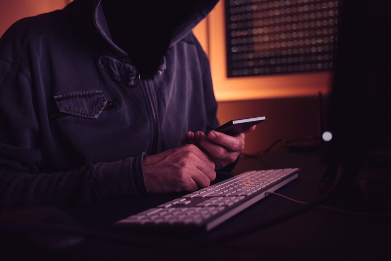 Объем банковских операций без согласия клиентов стал рекордным в 2022 году