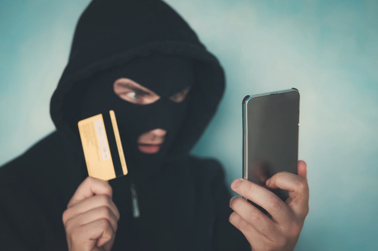 WhatsApp* начал тестировать блокировку спамерских звонков
