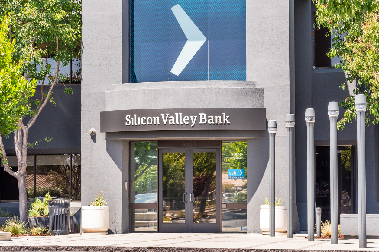 Регуляторы США представили план поддержки пострадавших от банкротства Silicon Valley Bank