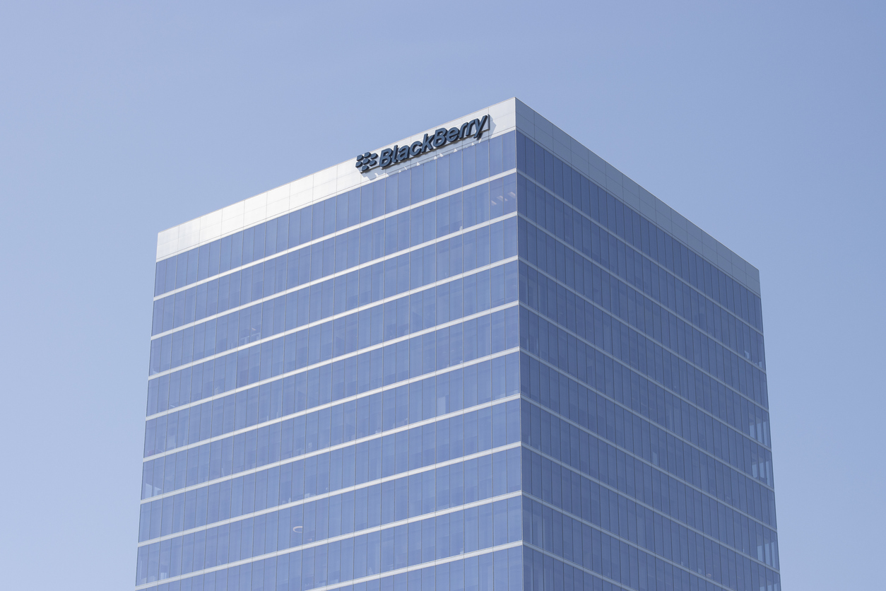 Вышел трейлер фильма BlackBerry о первом в мире смартфоне