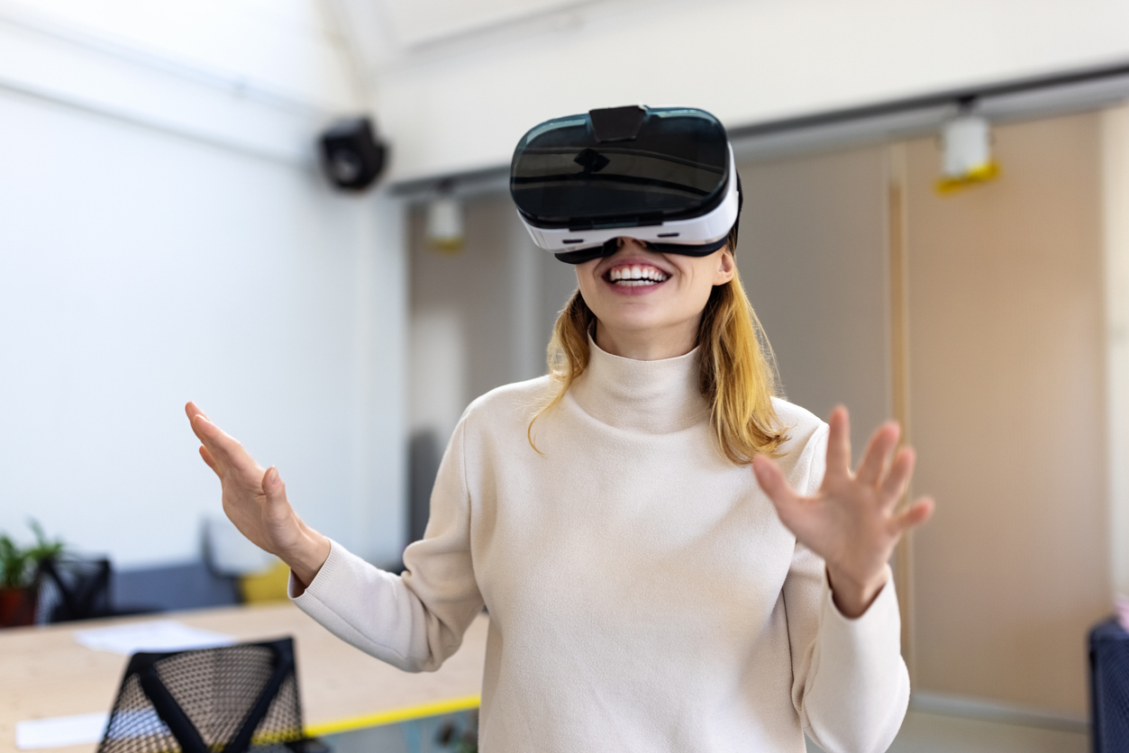 Убыток Meta* от подразделения Reality Labs, которое развивает метавселенную, составил $3,99 млрд за квартал