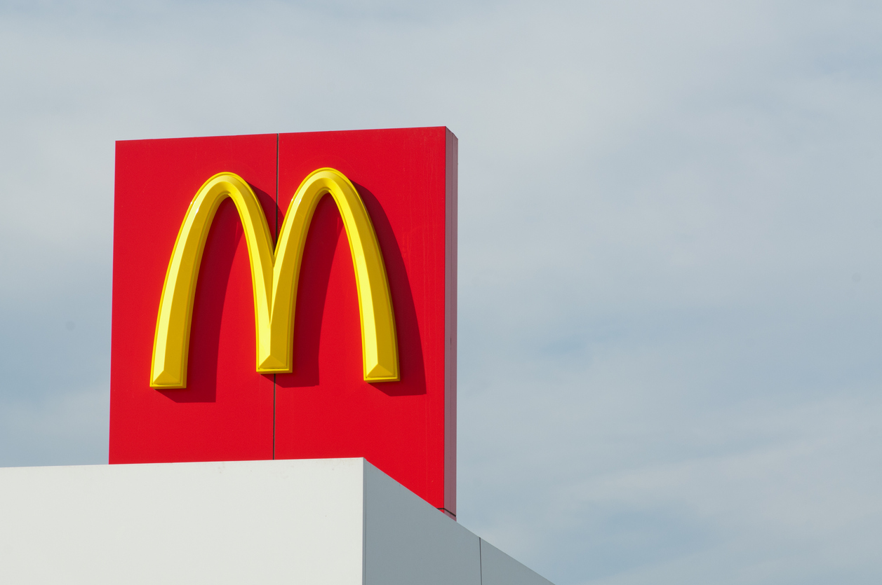 Бывший владелец McDonalds в Белоруссии подал заявку на регистрацию нового бренда Mak.by