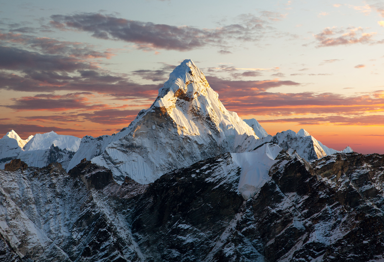 В Гималаях начнут добывать биткоины. Для этого бизнес создаст фонд на $500 млн