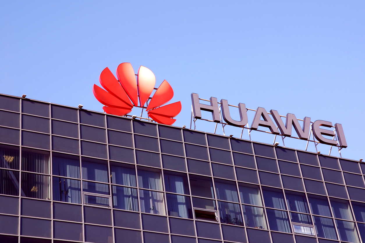 ЕС рассматривает обязательный запрет на оборудование Huawei для сетей 5G
