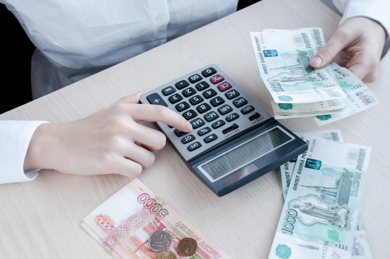 В России уменьшилось количество жалоб по поводу задержек зарплаты