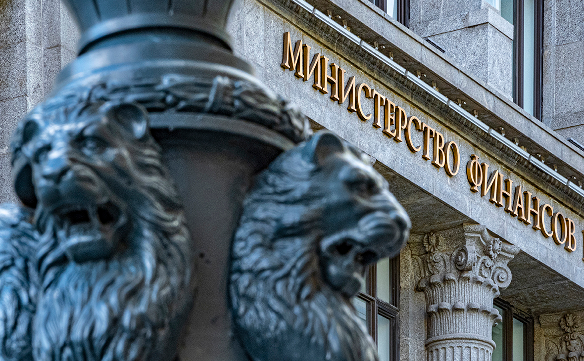 Минфин планирует снизить долю льготной ипотеки с 80% до 50%