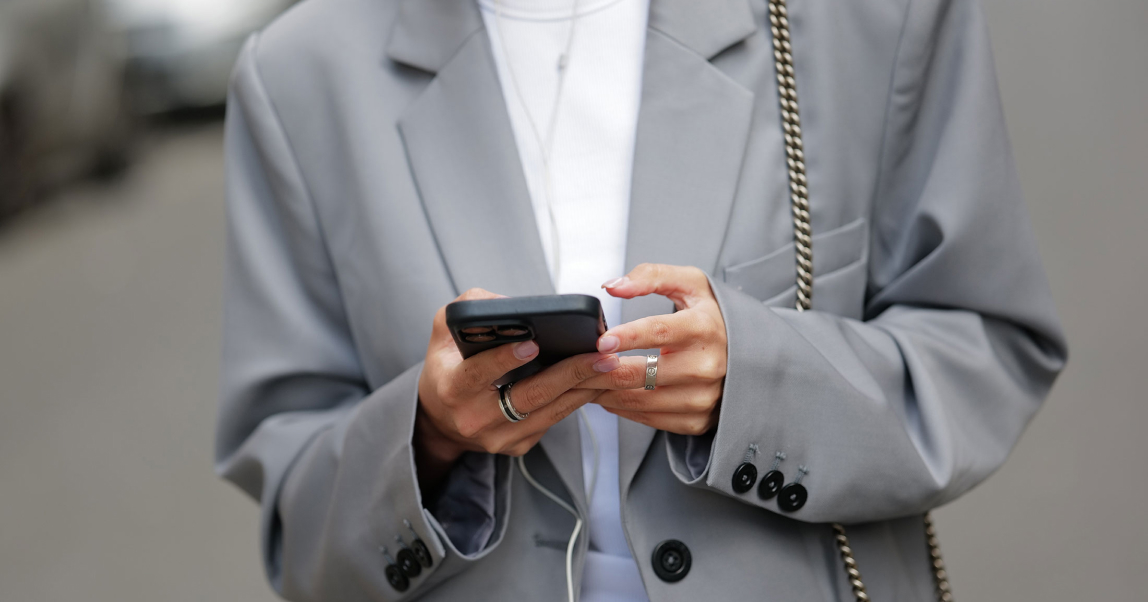 Привлечь новых клиентов и использовать все каналы коммуникации: как работает малый бизнес в 2023 году