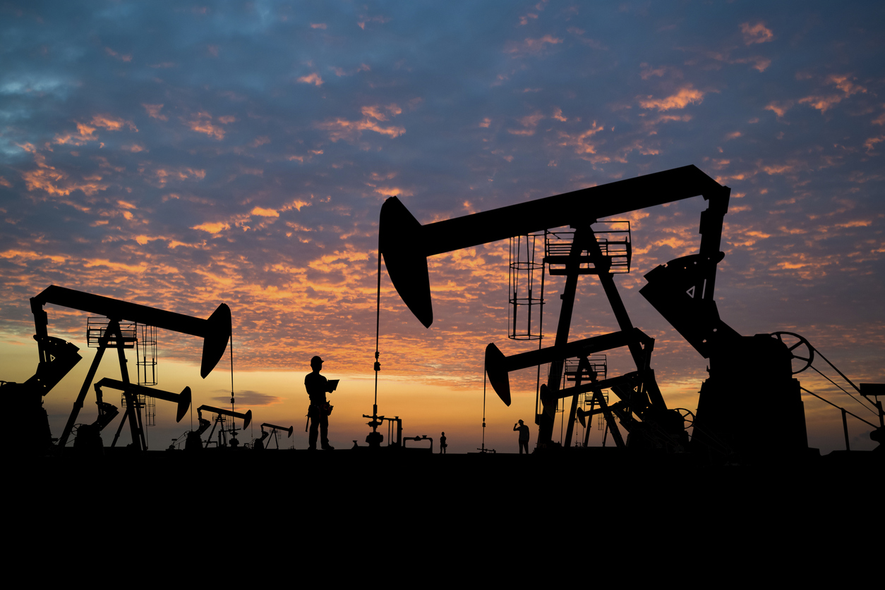 Новая сделка на нефтяном рынке за $60 млрд. Компанию продал «звезда» документального сериала «Черное золото»          