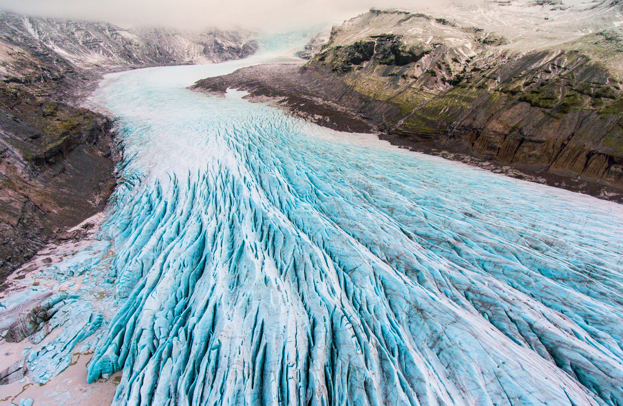 Под ледниками оказались спрятаны природные запасы метана, которые могут ускорить глобальное потепление          