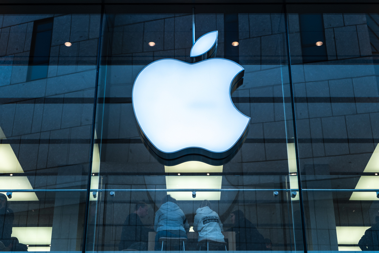 Сэм Альтман усилил контроль над OpenAI, заключив сделку с Apple          