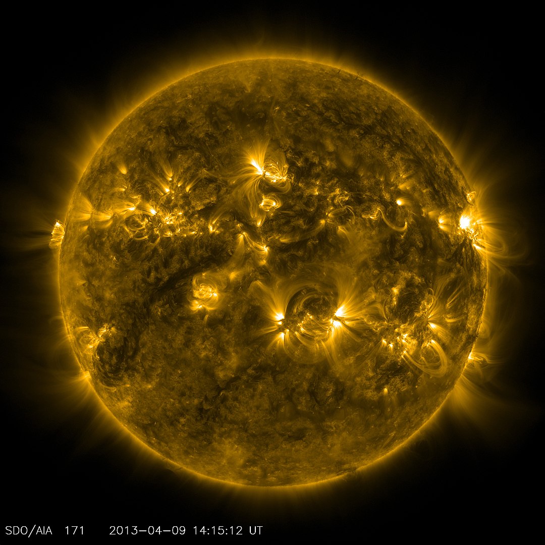 Солнце достигло максимального уровня активности на своем 11-летнем пике. Ученые рассчитали, к каким последствиям это приведет          