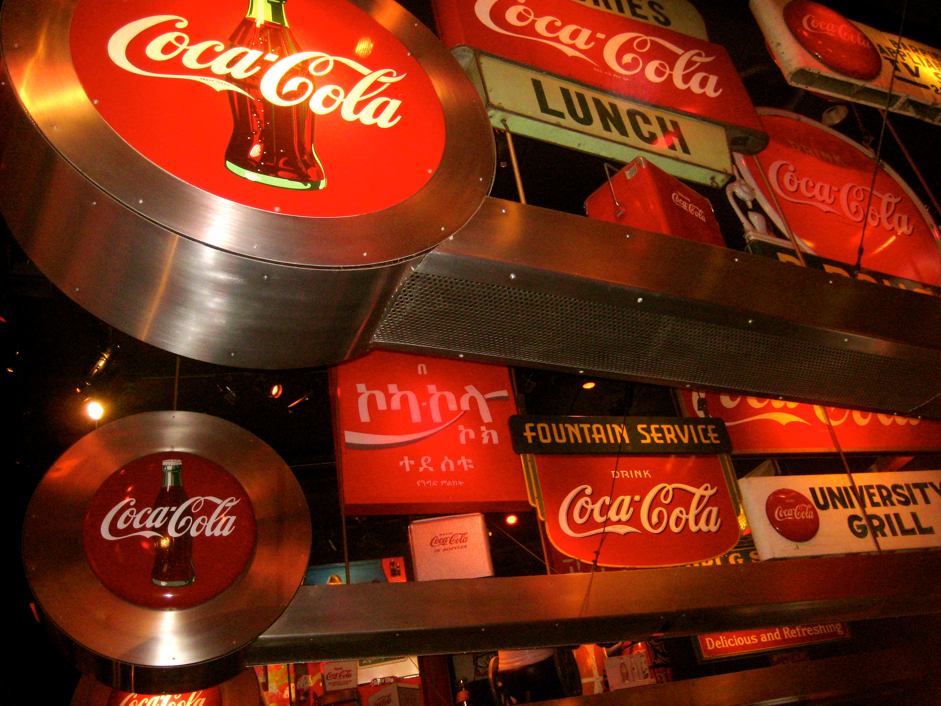 Coca-Cola превзошла все оценки по прибыли и повысила прогноз на весь год на фоне большого мирового спроса          