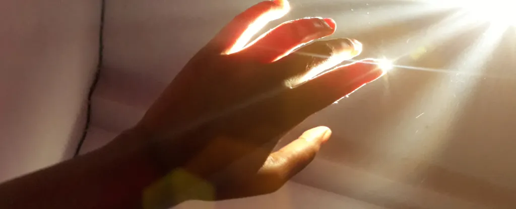 Живые люди светятся  ученые доказали, что этот свет исчезает после смерти