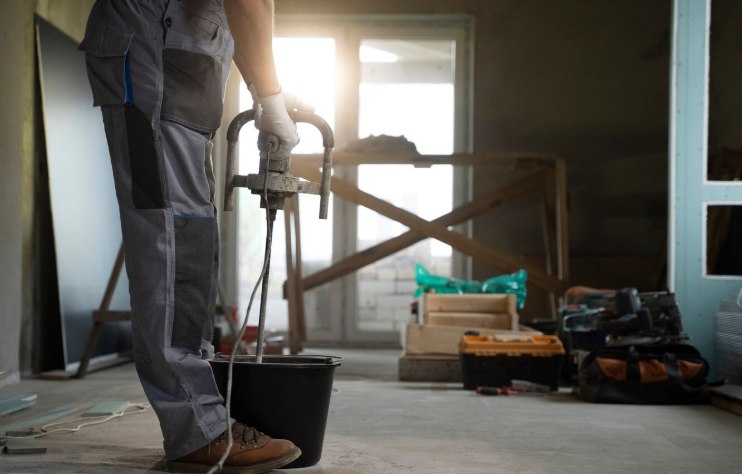 Россияне потратили рекордные 526 млрд на ремонт и строительство