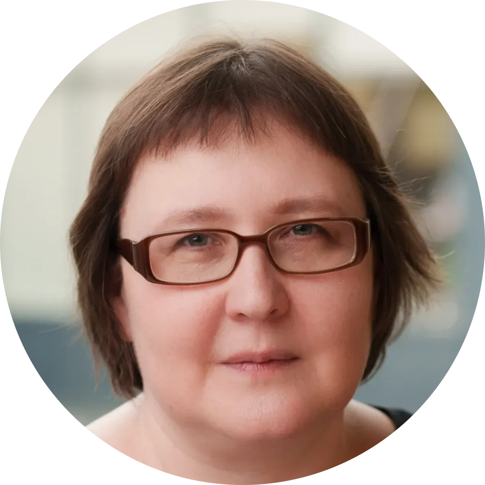 Анна Власова