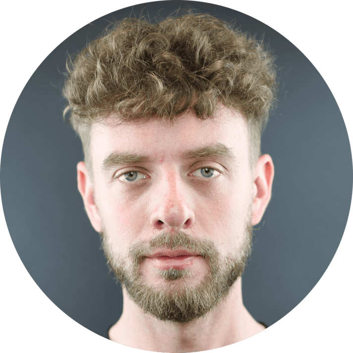 Денис Ломов