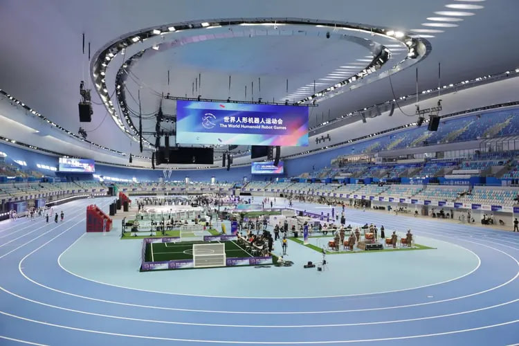 В Китае начались первые Всемирные игры гуманоидных роботов