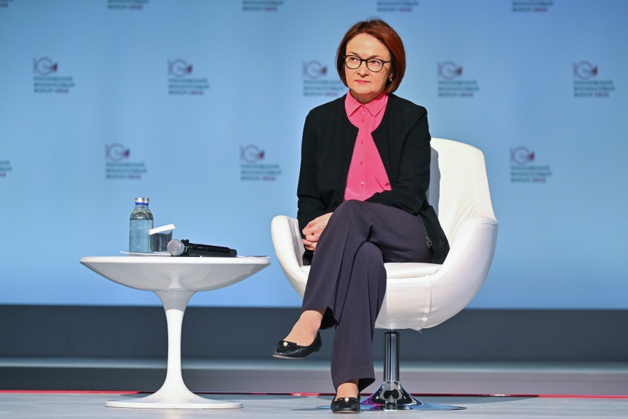 Набиуллина посчитала сбалансированность бюджета через повышение НДС лучше его дефицита