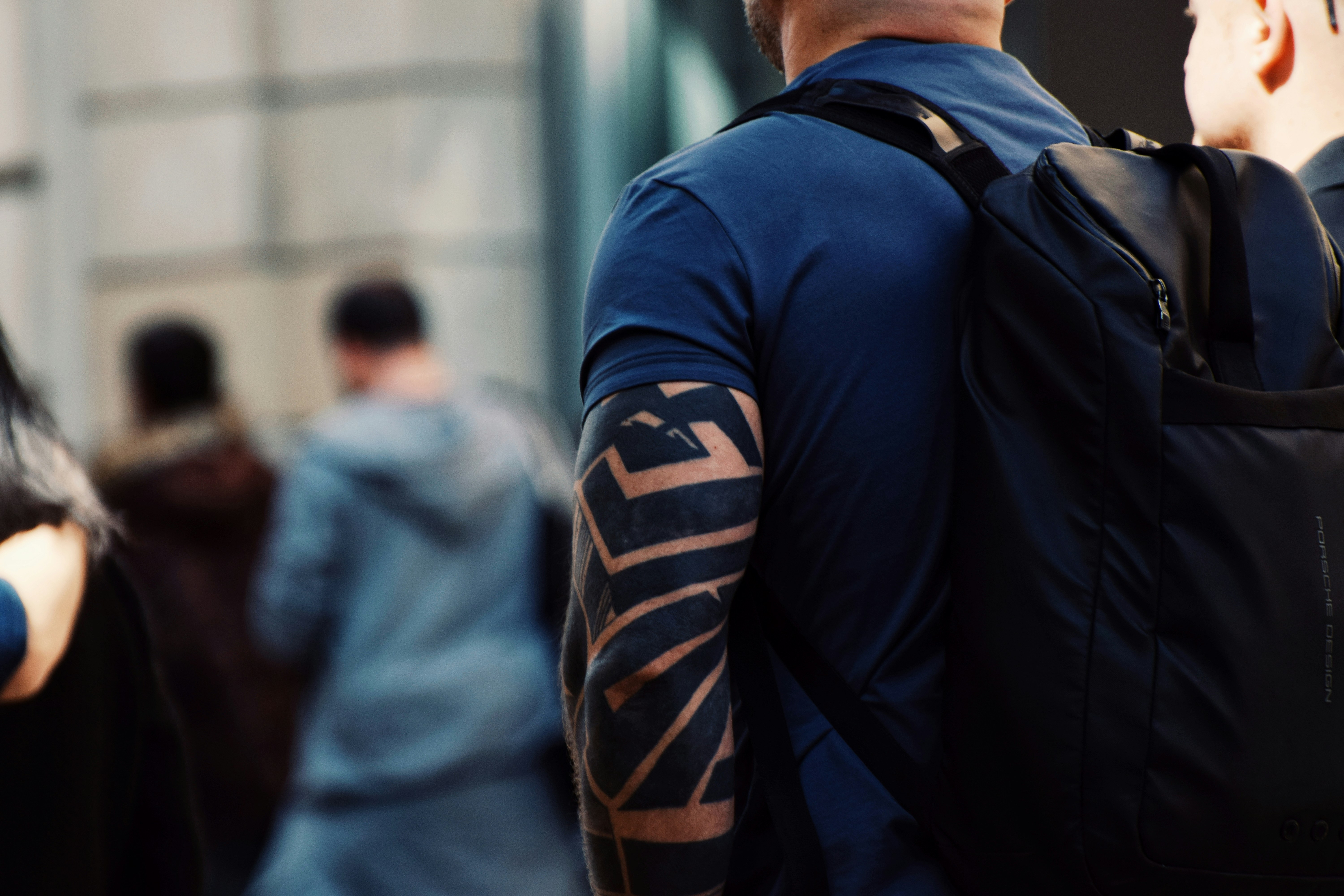 Японская компания начала сдавать в аренду страшных людей для решения чужих проблем