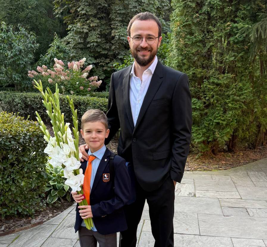 Михаил Гребенюк