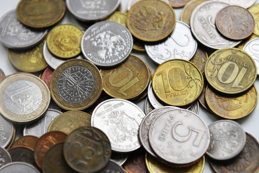 В России стартовала акция по обмену монет на бумажные деньги