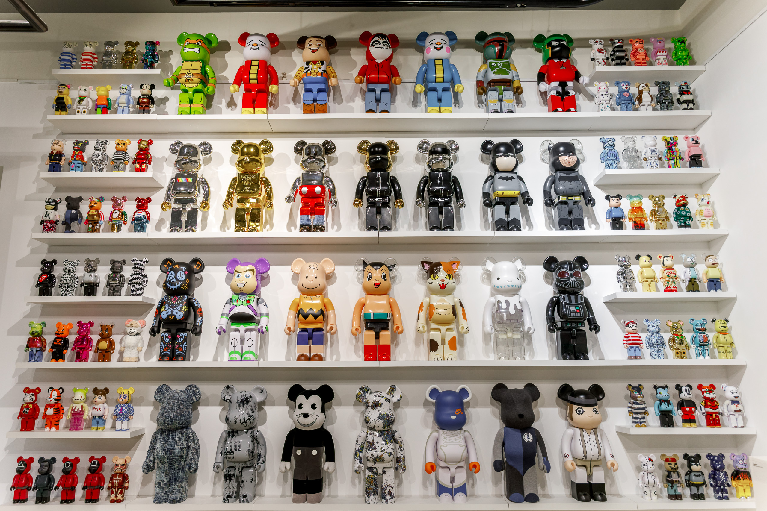 Super Toys: искусство, коллекции и поп-культура на одной площадке