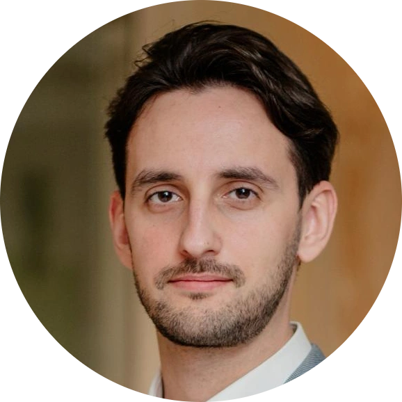 Павел Тихонов