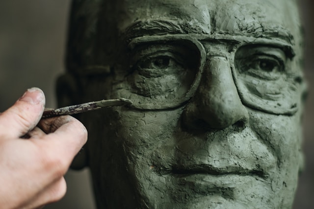 Баффет продолжает копить кэш  его империя побила новый рекорд