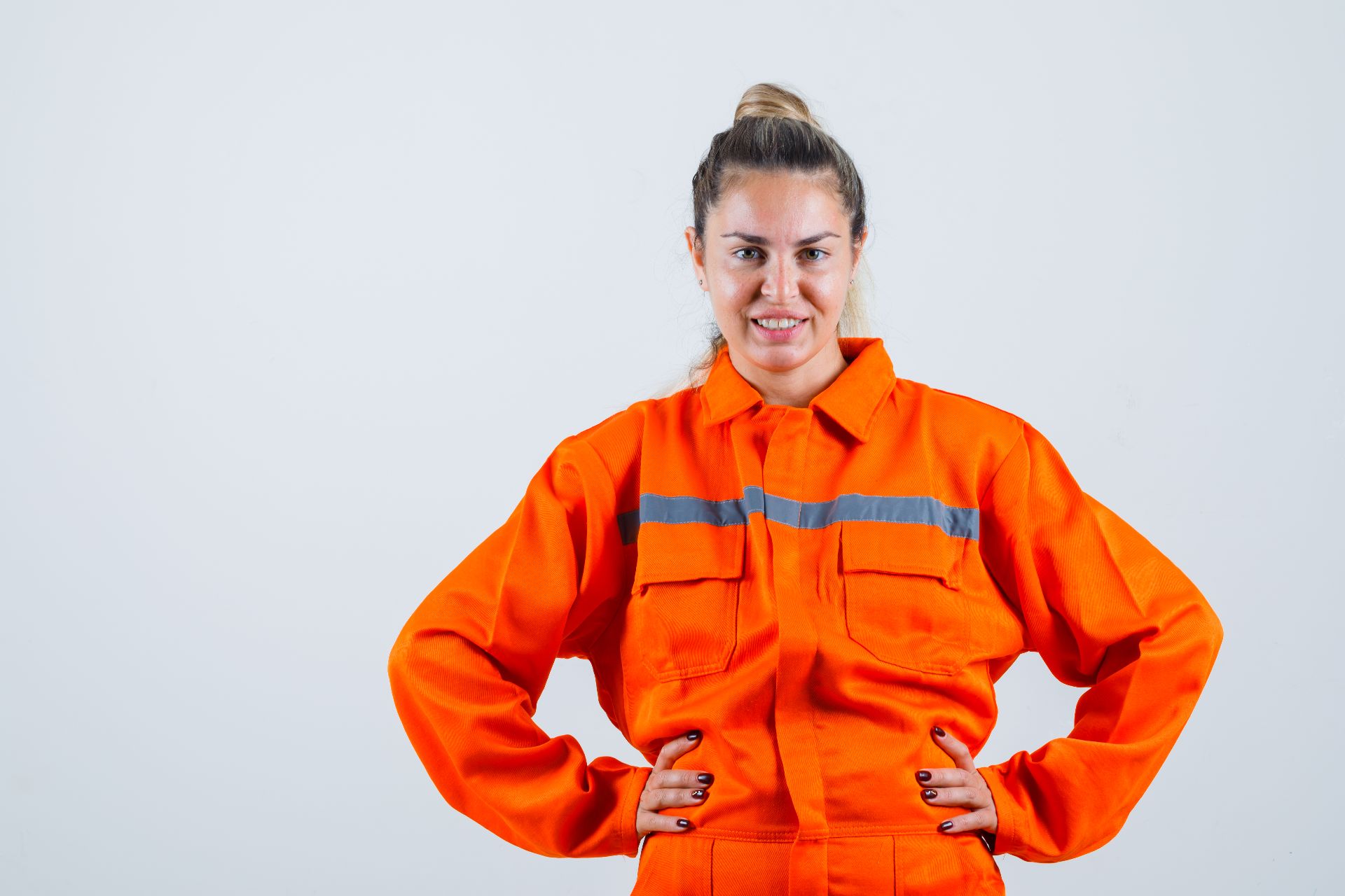 Lycra и Dovetail представят коллекцию рабочей одежды для женщин