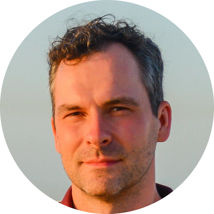 Валентин Микляев