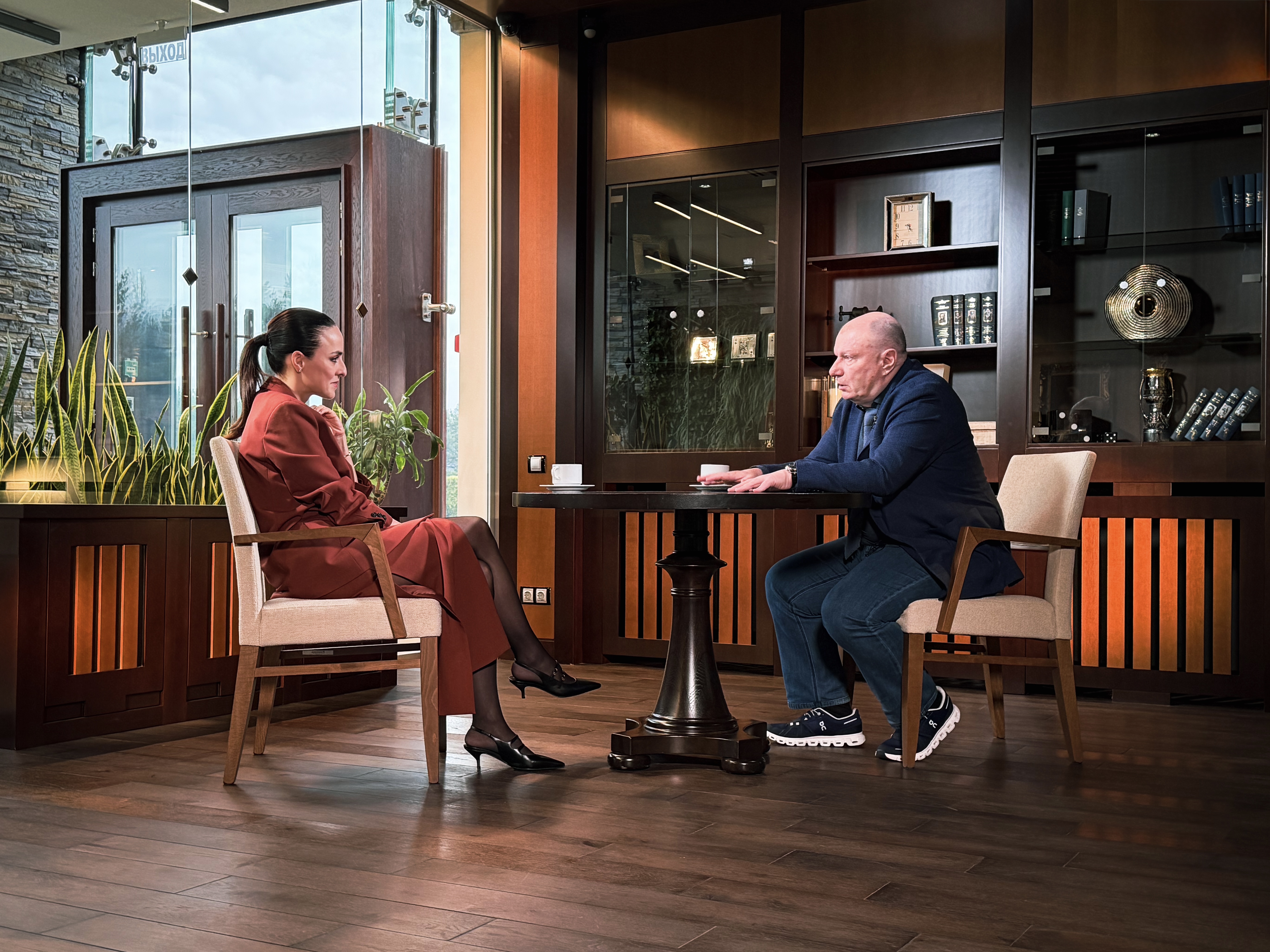 Из жизни больших: как Потанин сам не пользуется ИИ, но зарабатывает на нем десятки миллиардов