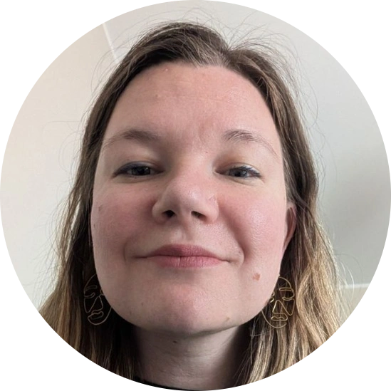 Юста Степанова