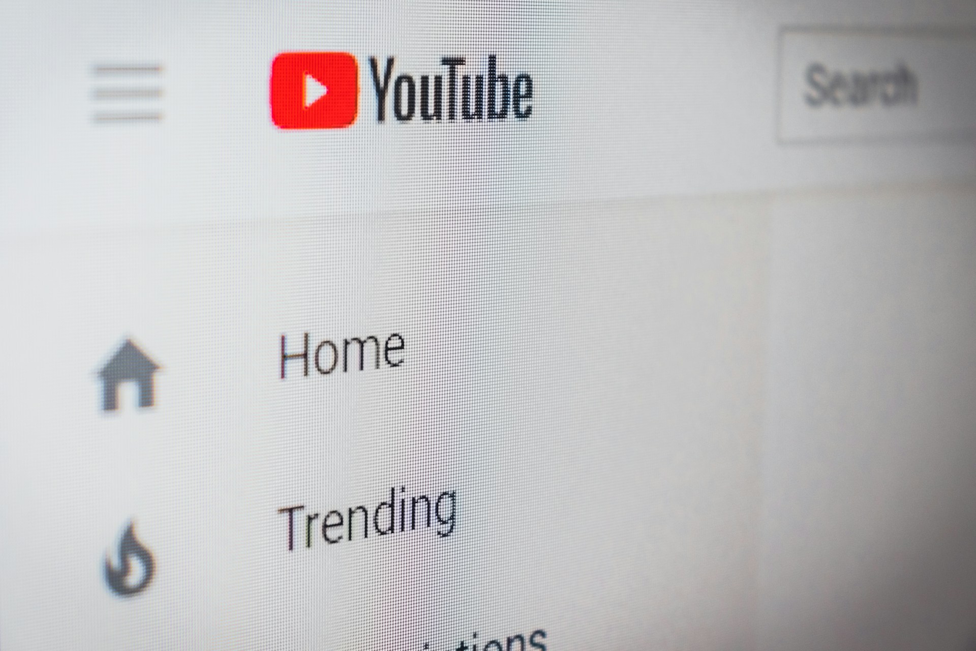 YouTube начнет отвечать на вопросы вместо показа видео