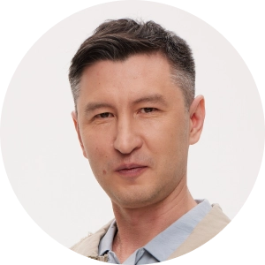 Роберт Сабирянов