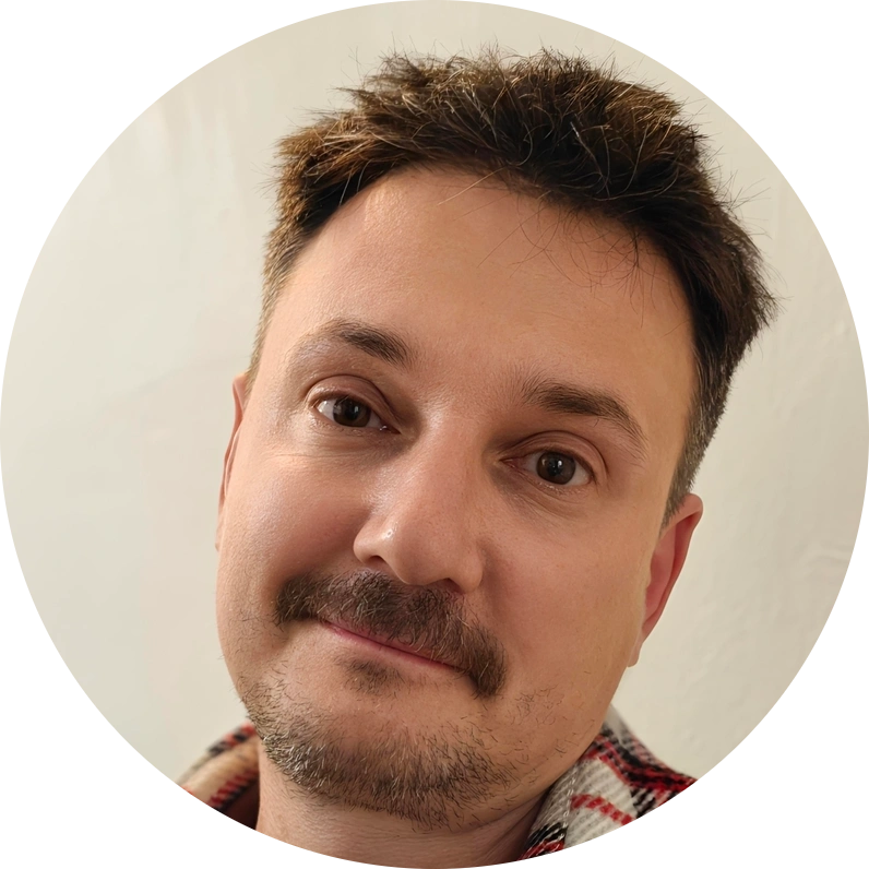 Алексей Константинов