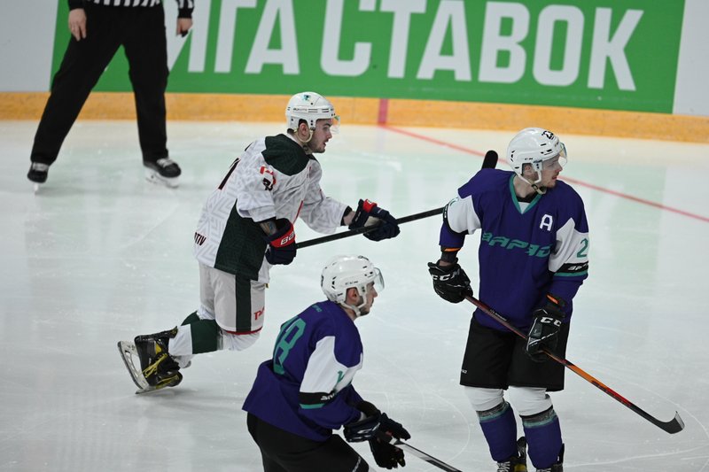 ZARYAD & Lokomotiv