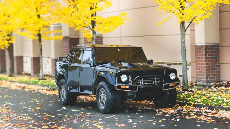 Суперэксклюзивный внедорожник Lamborghini уходит с молотка!