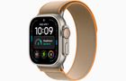 Превью-изображение №1 для товара «Apple Watch Ultra 4 49mm Natural Titanium Case with Sand Trail Loop M/L»
