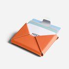 Превью-изображение №2 для товара «Кошелёк-картхолдер Magsafe MOFT Snap Field Wallet Terracotta (Оранжевый)»