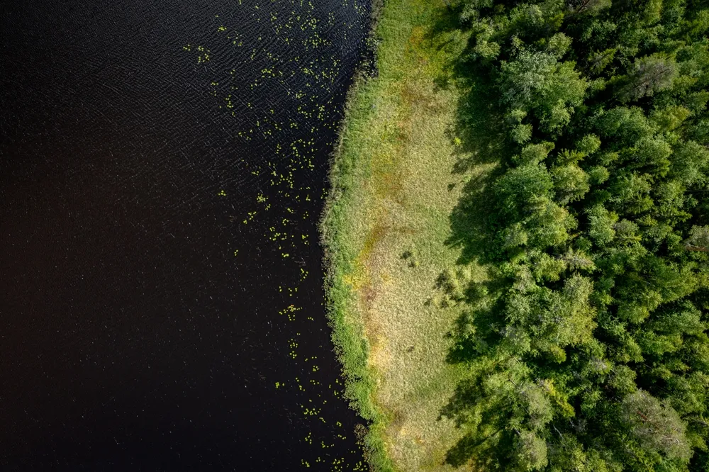 Russia Deploys AI to Match Satellite Images with Ground Data