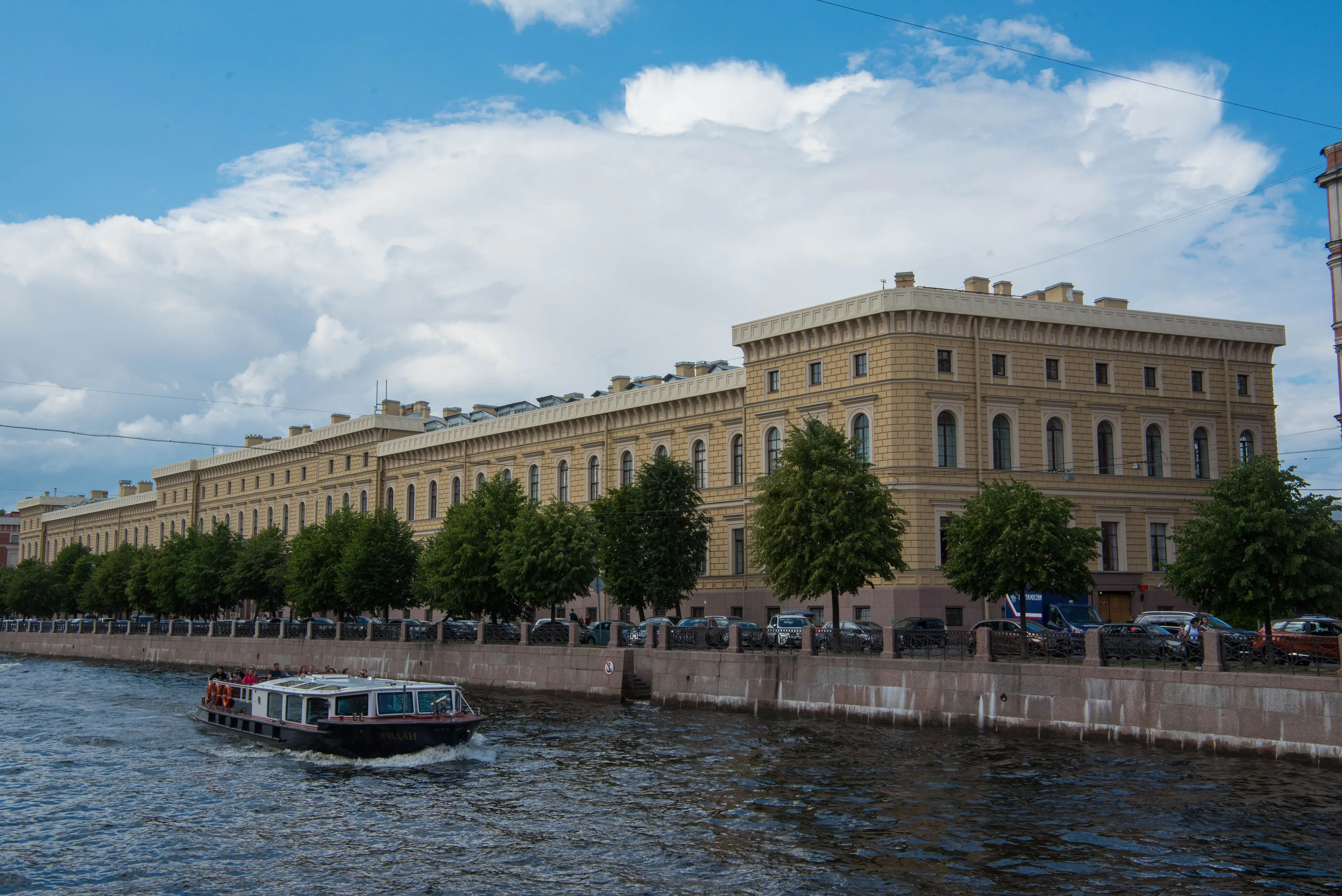Петербургский аэрокосмический университет перевел кадры двух тысяч сотрудников в цифру