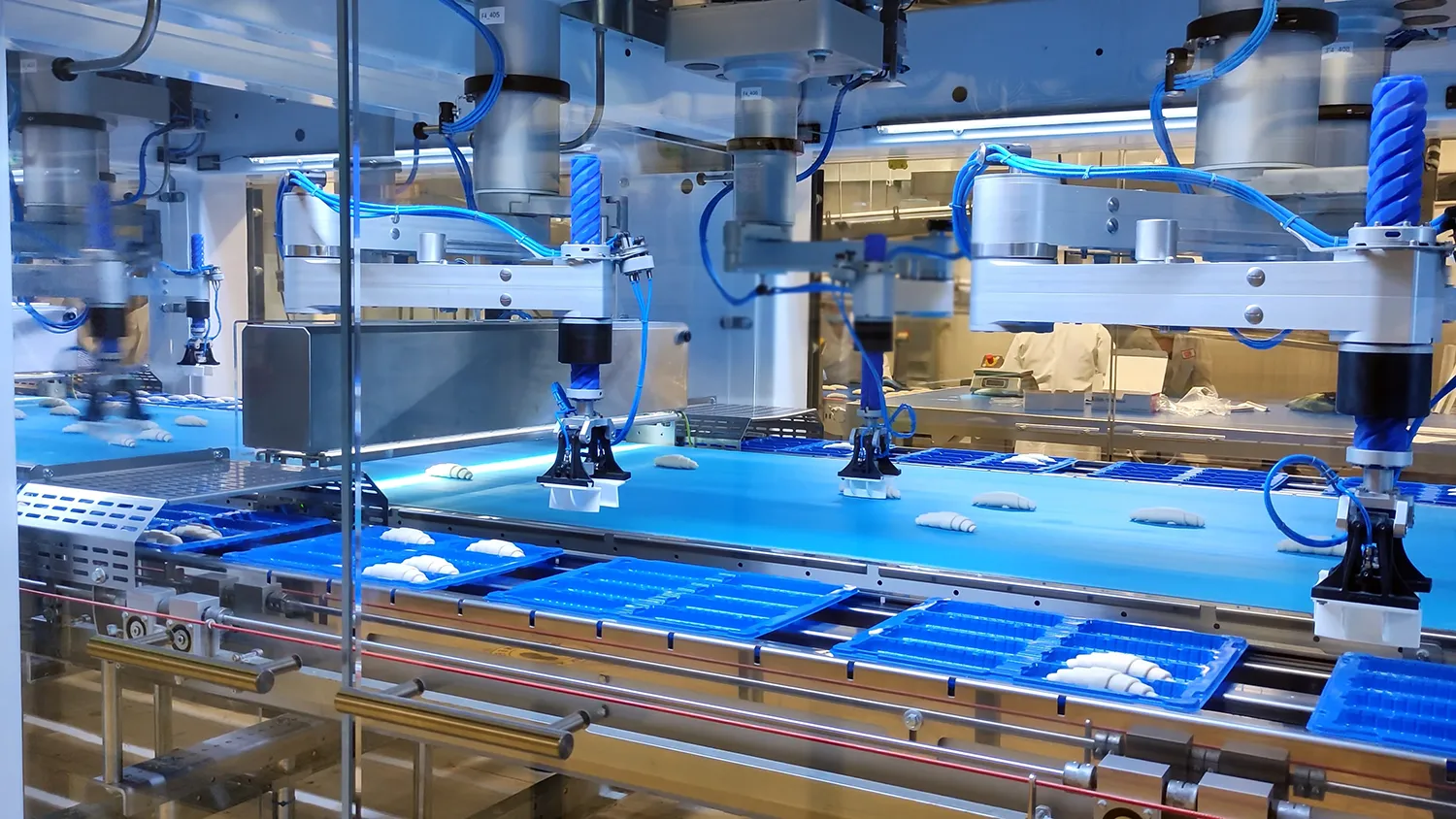 Photo - In Russia, AI Monitors Fresh Bread and Pastries in Bakeries