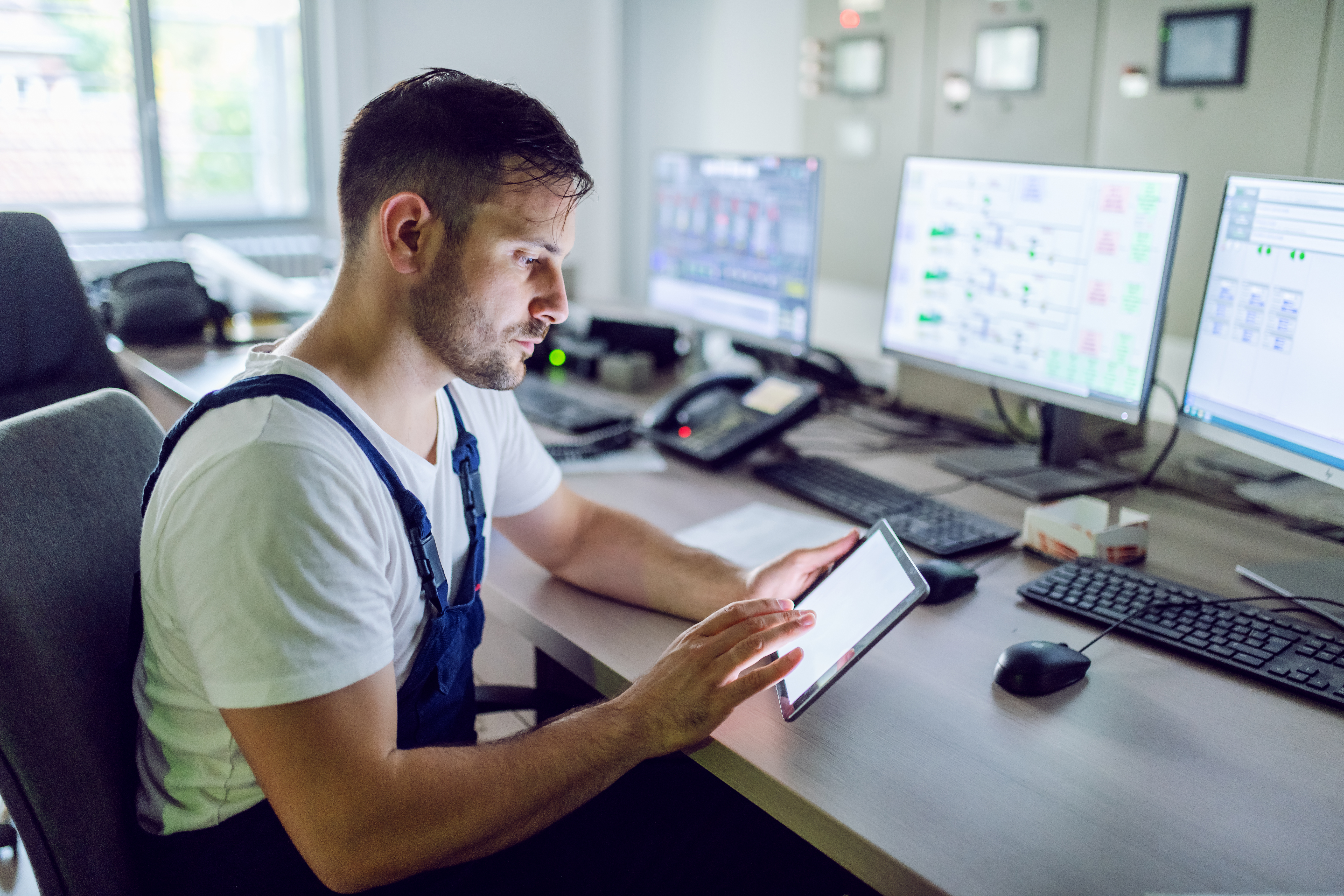 AI Helps Russian Utilities Cut Power Losses and Boost Reliability