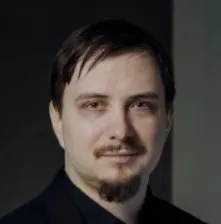 Илья Макаров