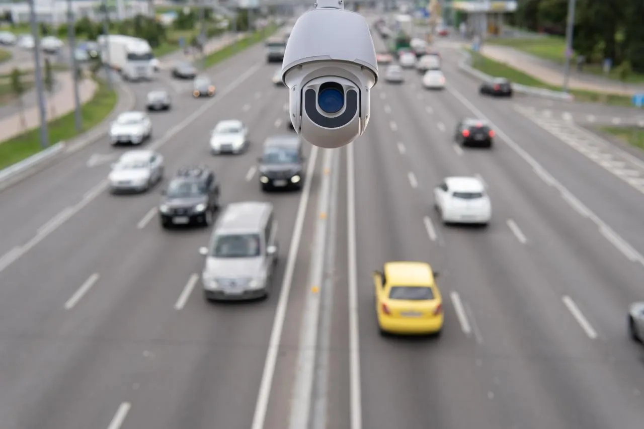 In Russia, AI Traffic Cameras Issue Tens of Thousands of Fines