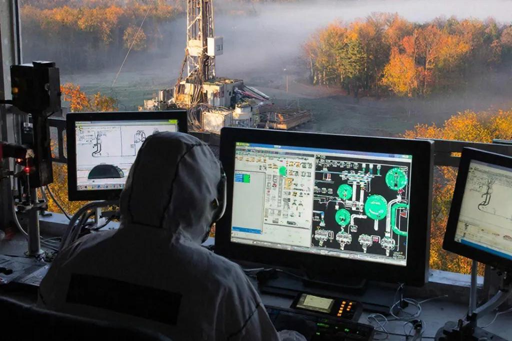 Нефть и газ в России ищут «цифрой»