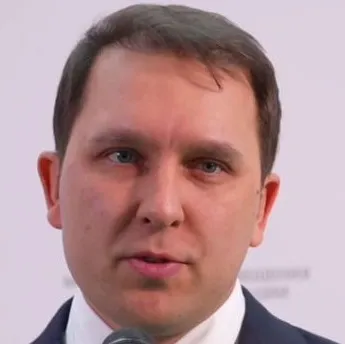 Рустам Хайбуллов